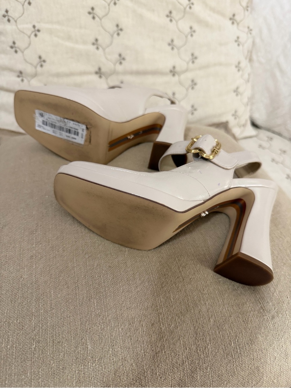 Sam Edelman size 6 Jildie Patent Slingback Heels in Linen Beige with Gold Buckle - Picture 8 of 8